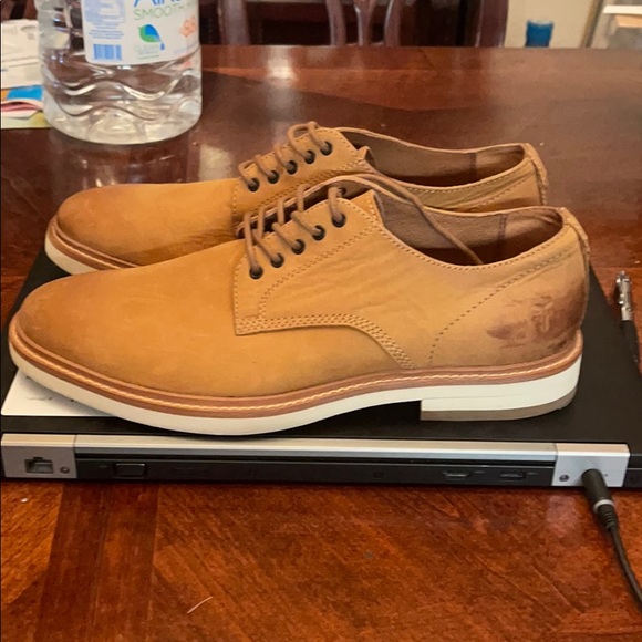 COPY - FRYE MEN’s SHOES (NWOT) - Picture 4 of 7